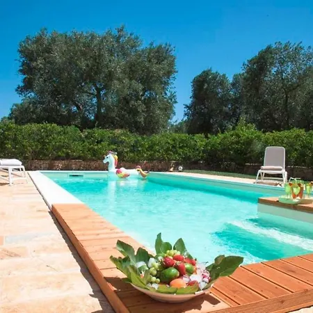 Trulli Chef Marco Con Piscina 아파트