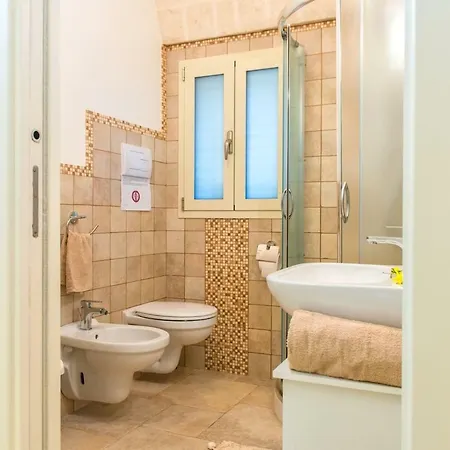 Trulli Chef Marco Con Piscina * 산 미켈레 살렌티노
