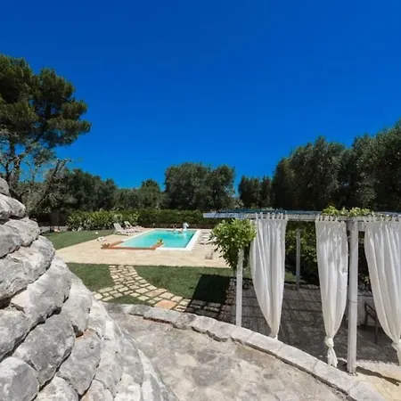Trulli Chef Marco Con Piscina 아파트 산 미켈레 살렌티노