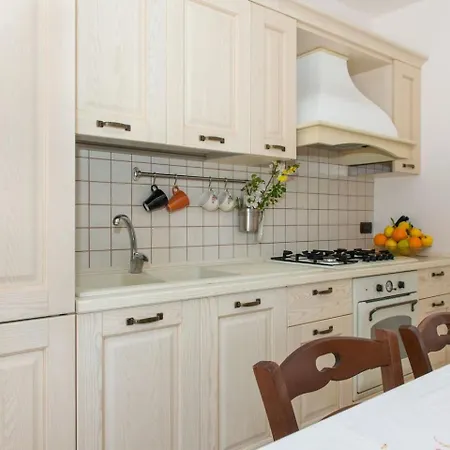 Trulli Chef Marco Con Piscina 아파트 산 미켈레 살렌티노
